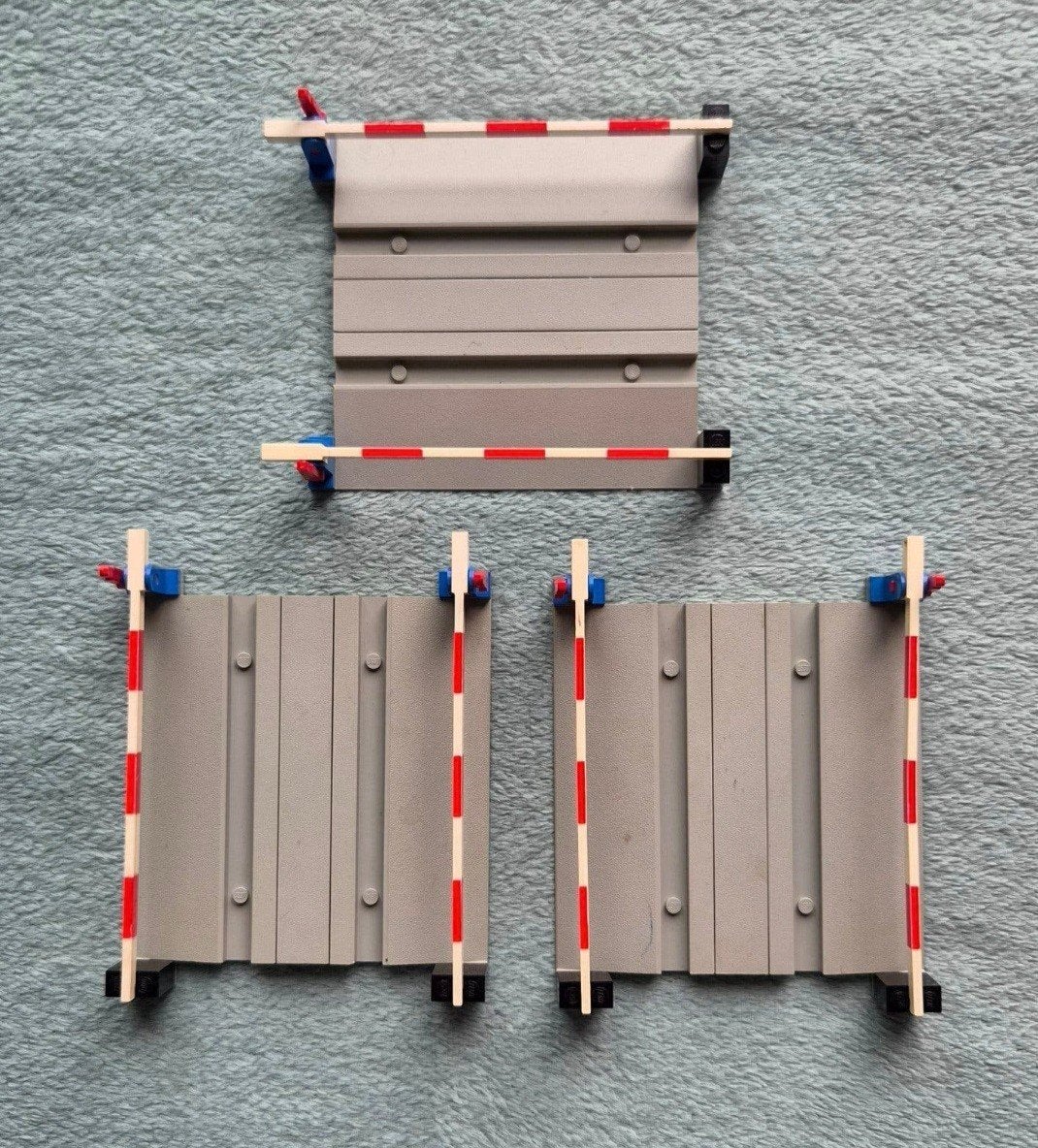 Lego trein 3x 4,5 & 12 Volt blauwe rails spoorweg overgang., Ophalen of Verzenden, Gebruikt, Complete set, Lego
