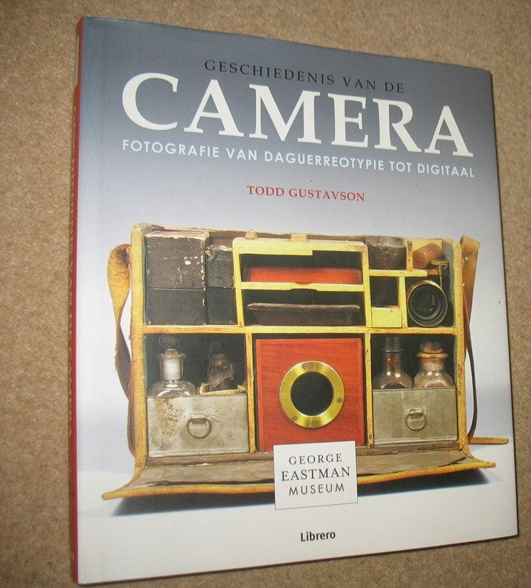 Camera; fotografie van daguerreotypie tot digitaal, Ophalen of Verzenden, Zo goed als nieuw, Fotografen