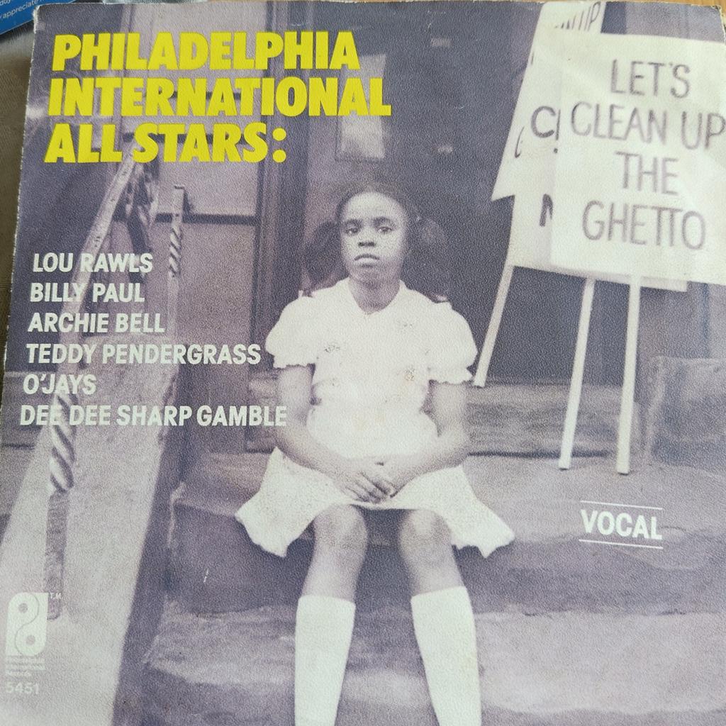 Philadelphia International All Stars  Let's Clean Up The Gh, Ophalen of Verzenden, 1970 - 1979, Gebruikt, 7 inch