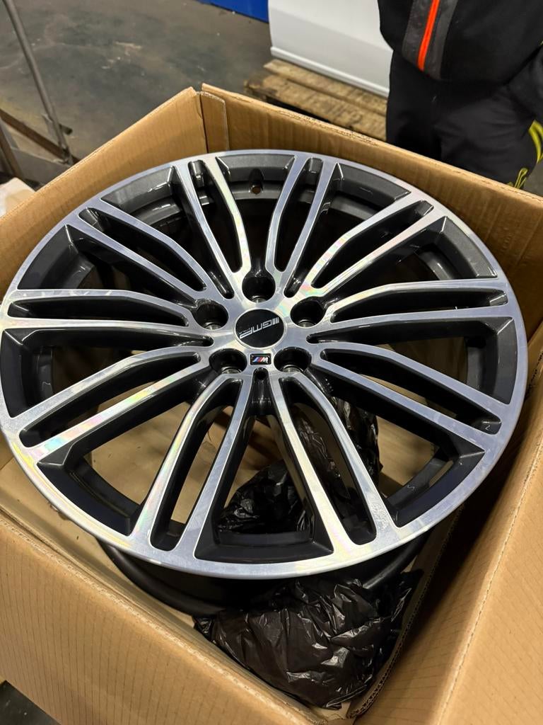 19 cal. Zilwer Grijs, Auto-onderdelen, Banden en Velgen, 19 inch, Velg(en), Nieuw, Ophalen of Verzenden
