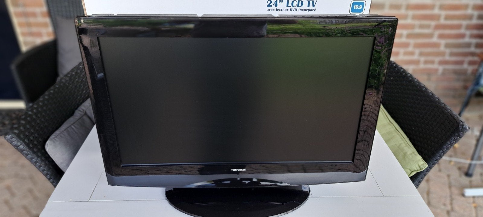 Telefunken Lcd tv met dvd speler 24 inch., Ophalen, 50 Hz, Overige merken