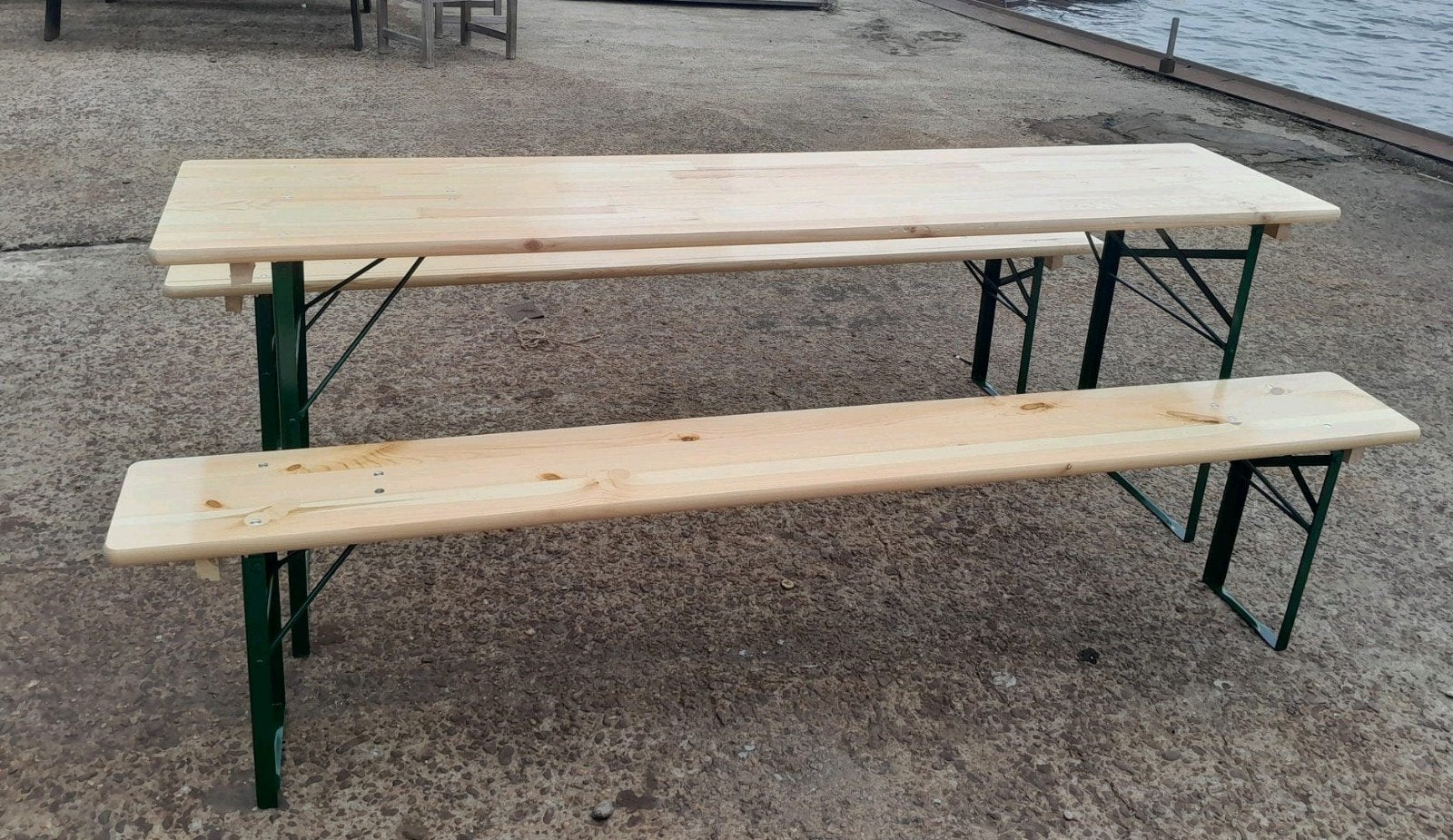 Biertafels te huur 220x 50cm, Tuin en Terras, Picknicktafels, Rechthoekig, Hout, Ophalen of Verzenden