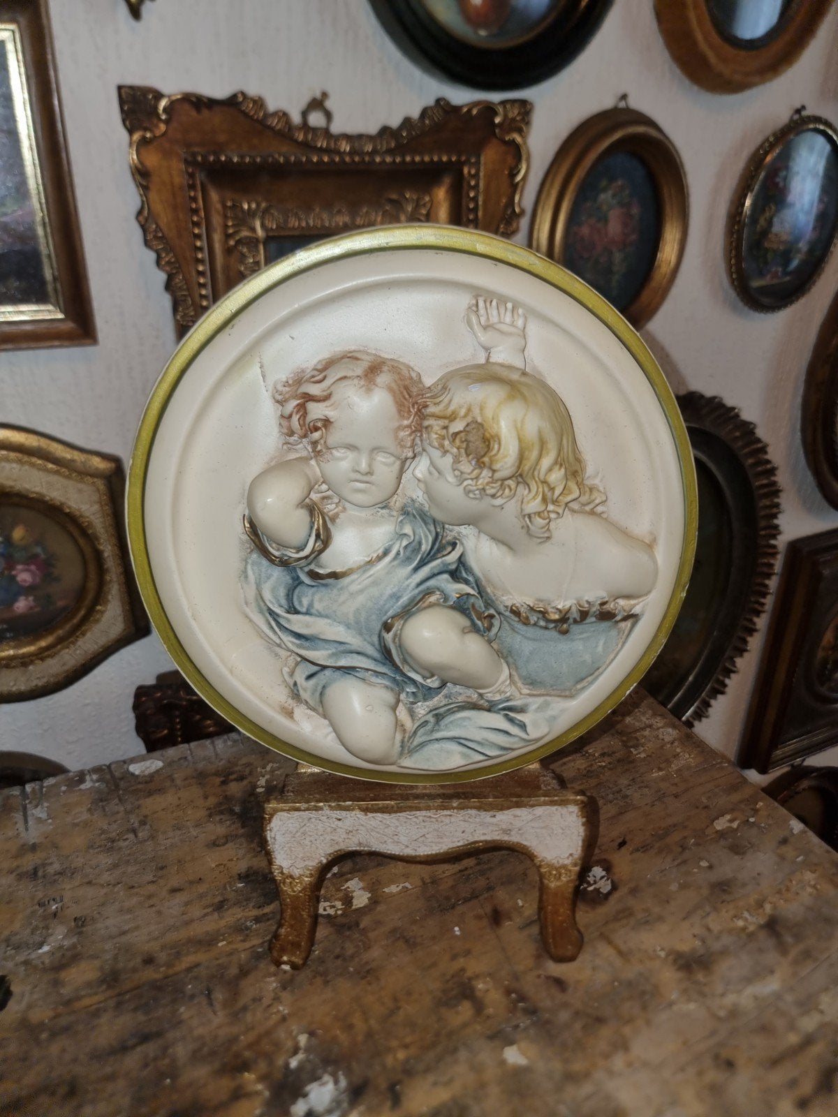 Oud gipsen wand bordje paneeltje met kindjes c92, Antiek en Kunst, Curiosa en Brocante, Ophalen of Verzenden