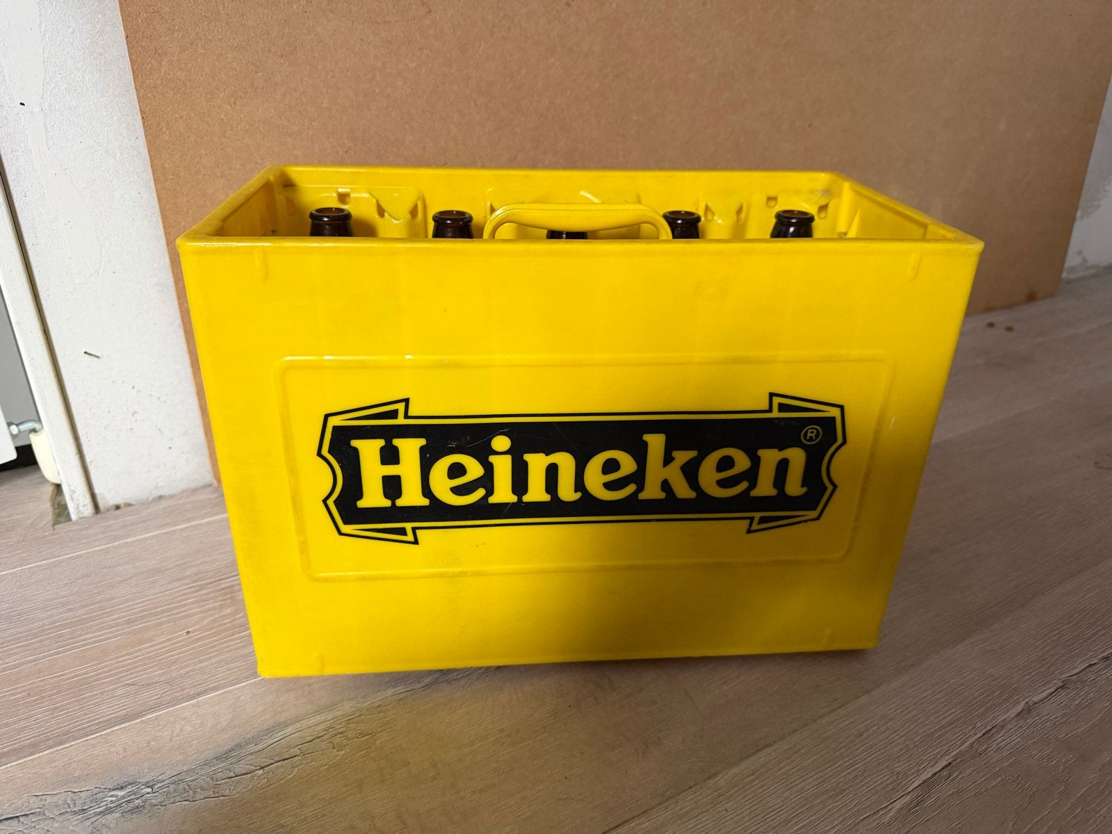 Heineken bierkrat met 8 lege flessen, Ophalen, Gebruikt, Flesje(s), Heineken