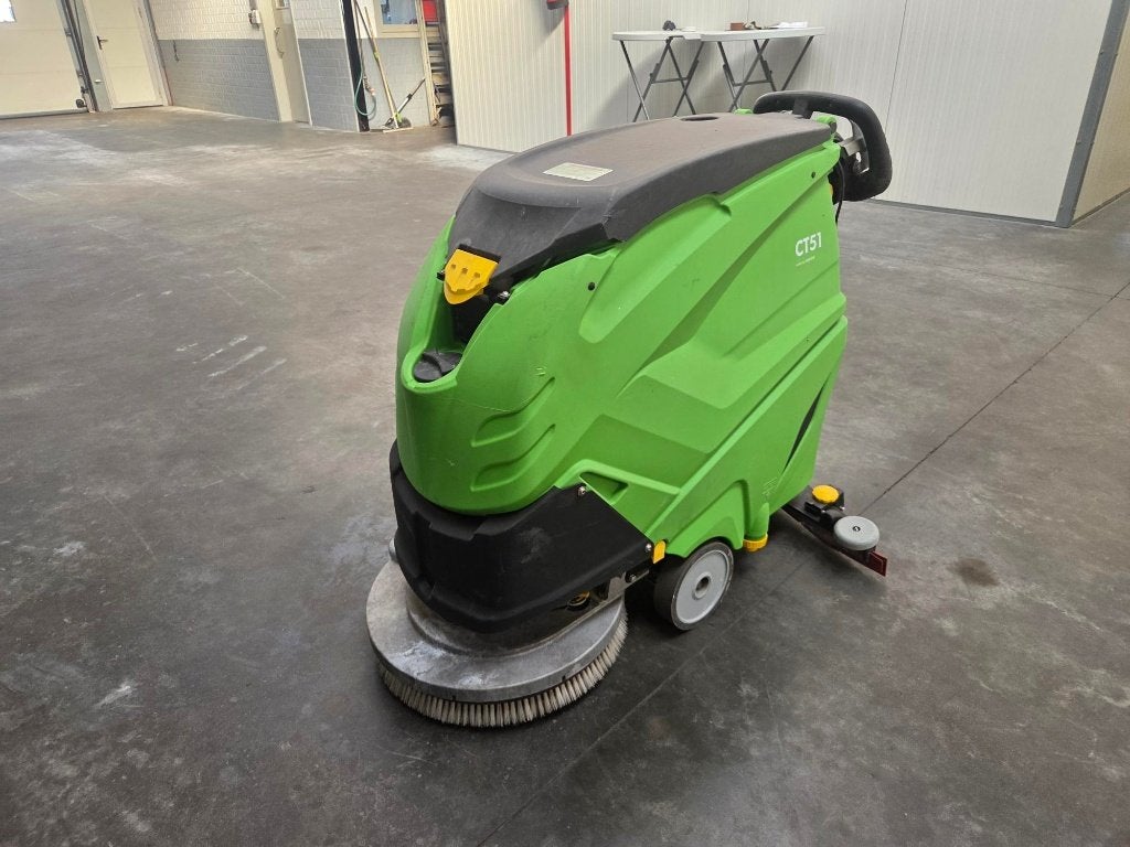 DiBO CT51-B55 Schrobmachine in nieuwstaat – 40 draaiuren, Ophalen