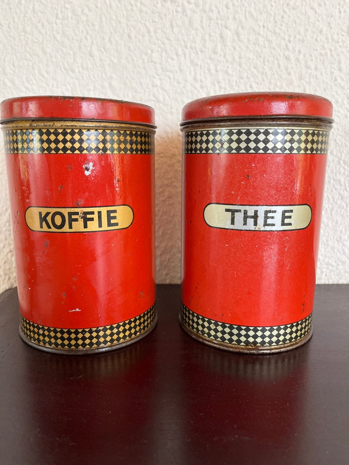 Vintage Koffie- en Theeblikken - Rood met Schakenpatroon, Ophalen