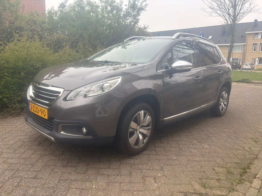 Nette Peugeot 2008 Allure Automaat 1.2 Puretech, Auto's, Peugeot, 82 pk, Particulier, USB, MPV