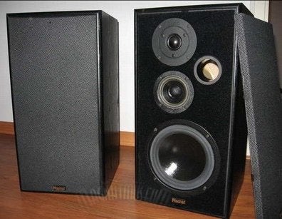 Magnat Vector 3 luidspreker, Ophalen, Zo goed als nieuw, Front, Rear of Stereo speakers, Magnat