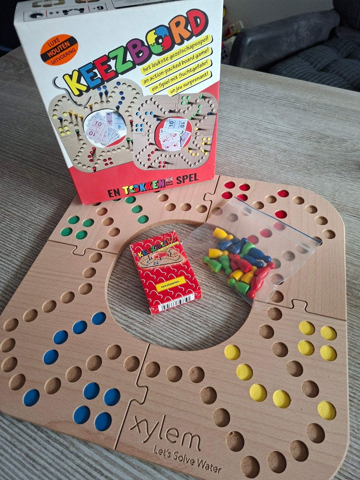Keezbord houten versie, Hobby en Vrije tijd, Gezelschapsspellen | Bordspellen, Ophalen of Verzenden