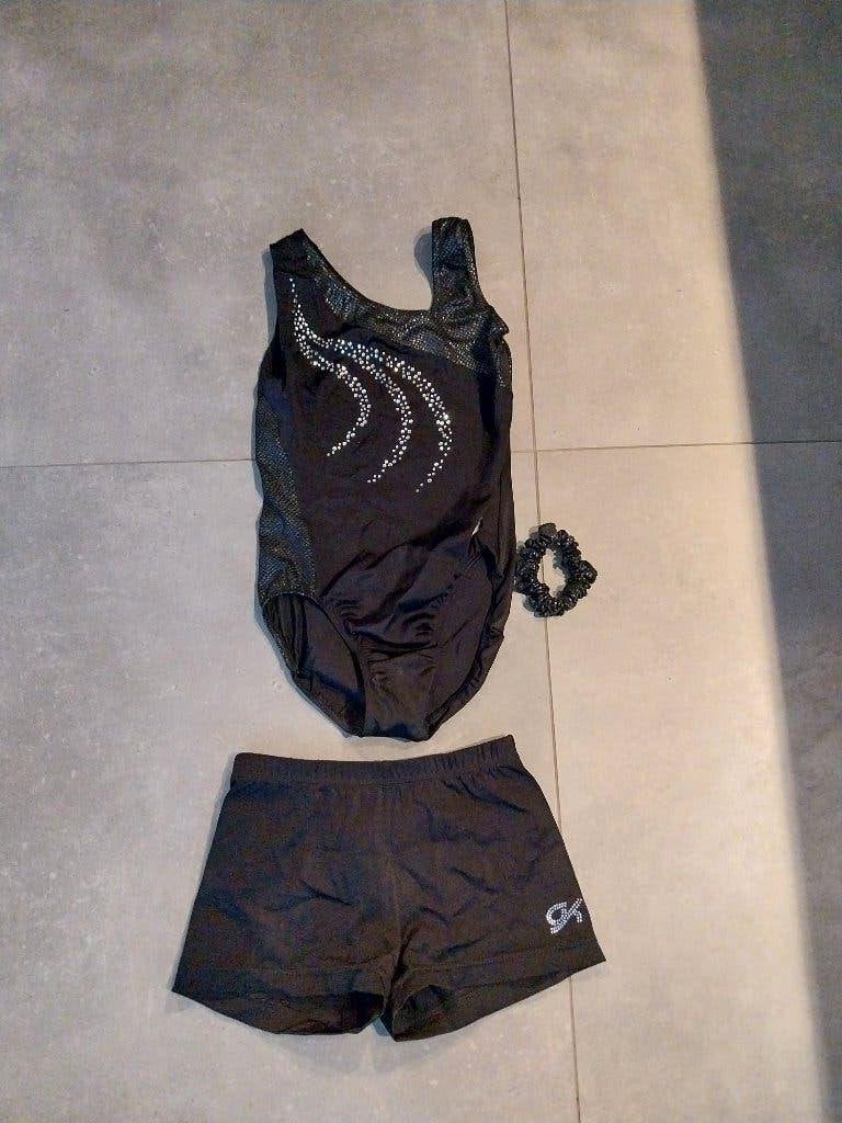 te koop turnpakje, broekje en wokkel, Ophalen, Gebruikt, Zwart, Turnpak(je)