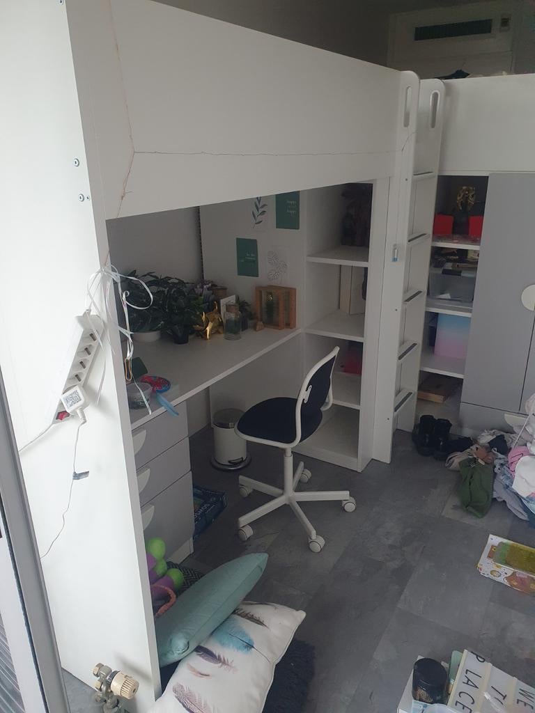 Hoogslaper met bureau, bureaustoel en kledingkast, Gebruikt, Eenpersoons, Ophalen of Verzenden, 90 cm