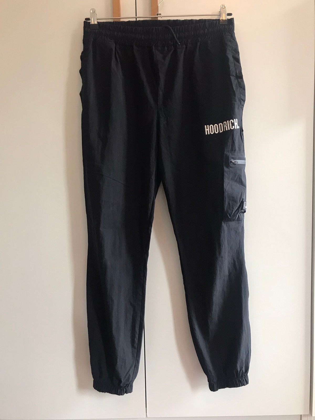 Hoodrich broek, kleur zwart, maat M, Kleding | Heren, Ophalen, Gedragen, Maat 48/50 (M), Zwart