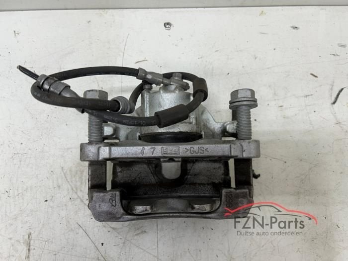 VW Golf 8 Remklauw links voor, Ophalen of Verzenden, Gebruikt