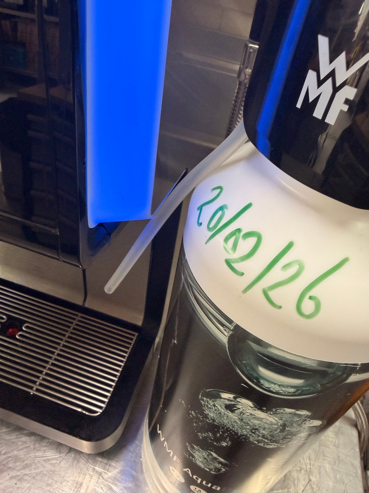 Foto 17 van WMF 5000 S+ Dynamic Milk – Complete set met Cup&Cool - 230V