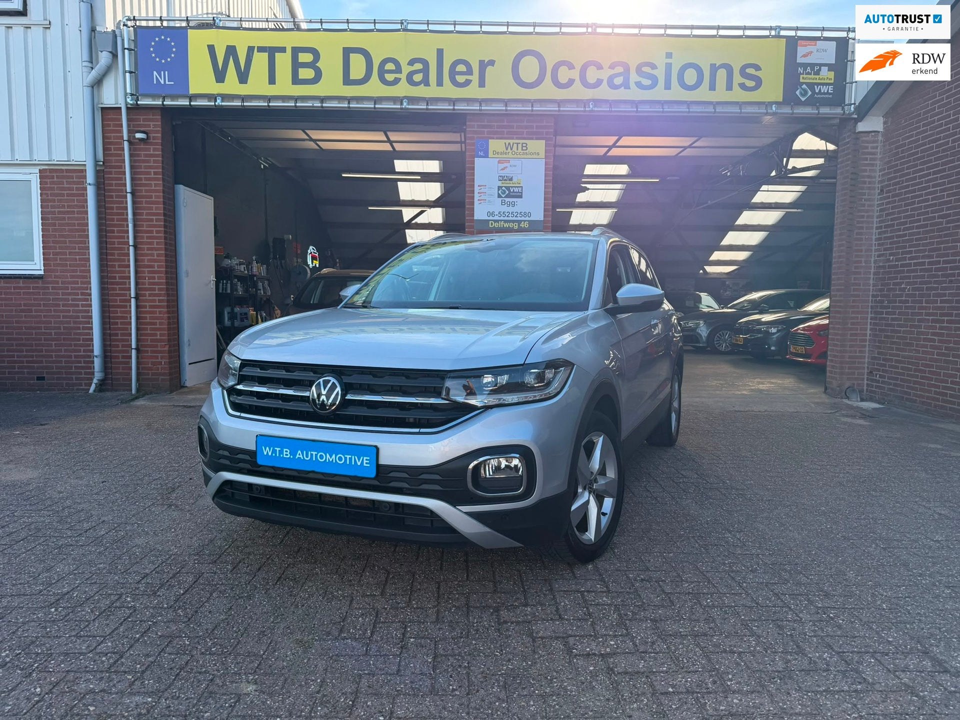 Volkswagen T-Cross 1.0 TSI Style Automaat, Dig. dashboard, K, Auto's, Automaat, Dealer onderhouden, T-Cross, Gebruikt