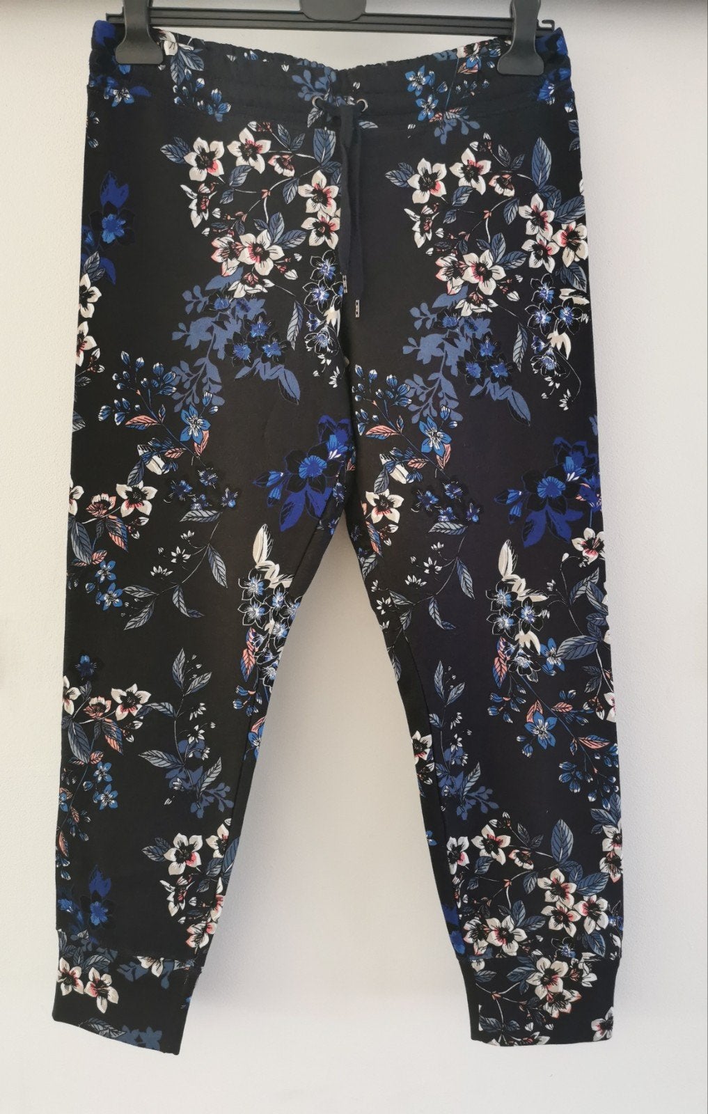 H broek met bloemenprint mt. M, H&M, Nieuw, Maat 36 (S), Lang