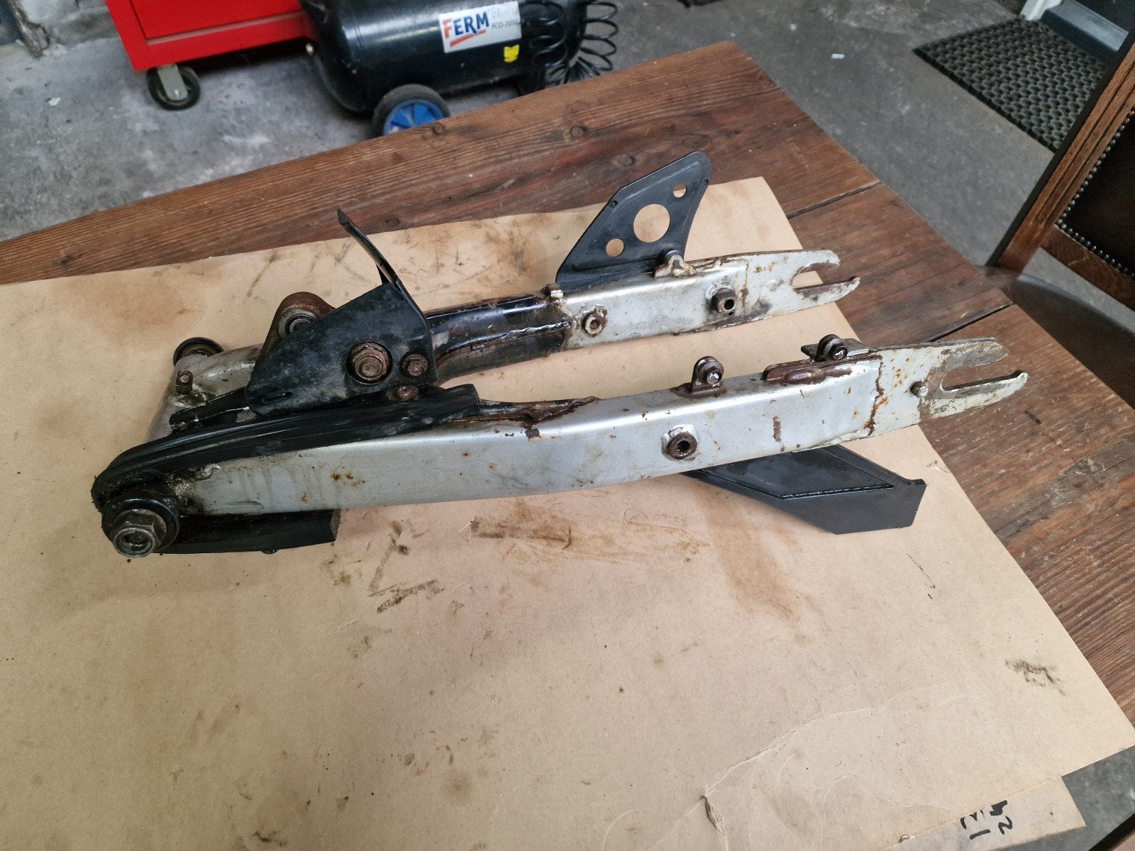 Honda MTX JD05 Complete achterbrug in goede staat. Is recht., Ophalen of Verzenden, Gebruikt, Frame, Overige merken