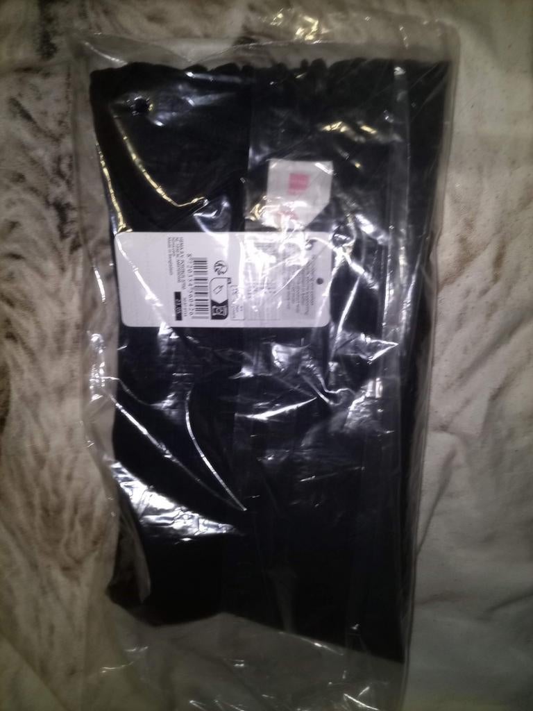 Zwart Hema shirt. Maat 134/140., Hems, Meisje, Nieuw, Ophalen of Verzenden