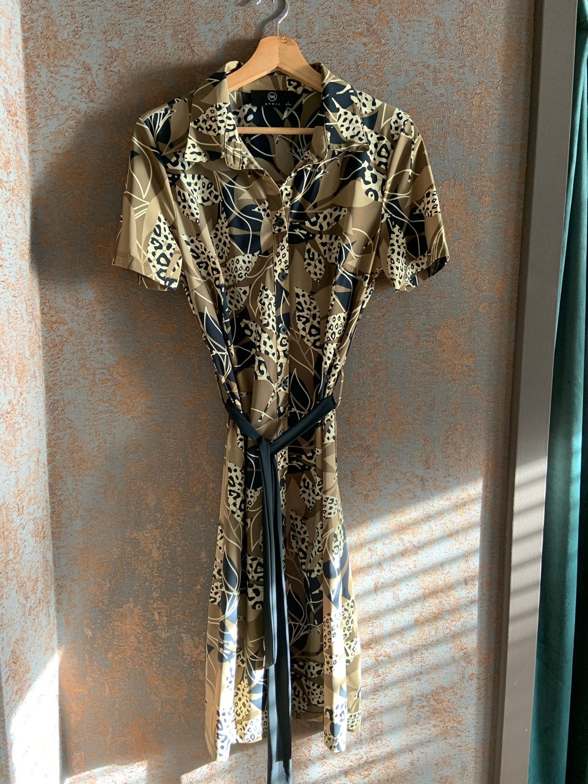 Mooij Travelstof Jurk Maat S met Luipaardprint, Kleding | Dames, Meerkleurig, Ophalen of Verzenden, Zo goed als nieuw, Knielengte