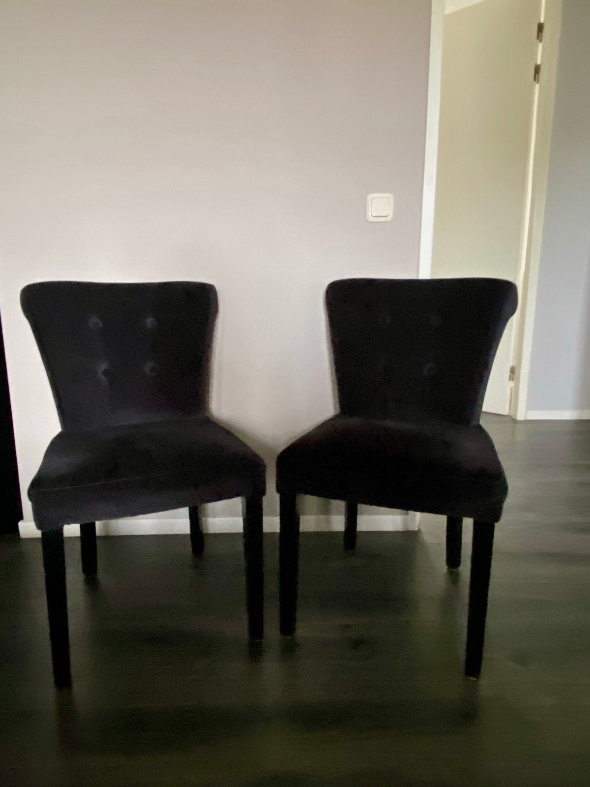 2 zwarte stoelen fauteuil stof black, Huis en Inrichting, Stoelen, Gebruikt, Twee, Stof, Zwart, Ophalen