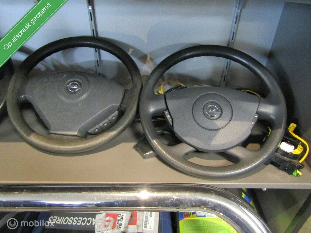 Stuur + airbag Vivaro Trafic, bj '01 t/m '14, Gebruikt, Opel, Ophalen of Verzenden