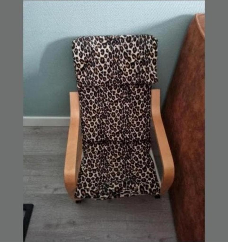 Mooie IKEA stoel in goede staat - wegens ruimtegebrek, Ophalen of Verzenden