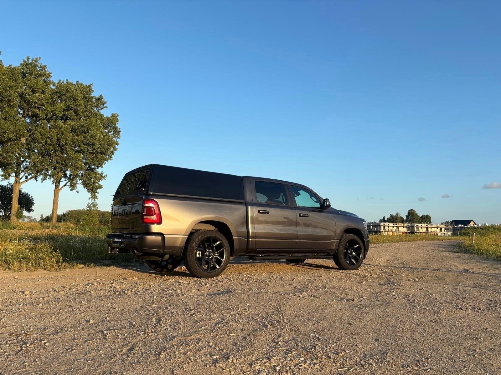 Hardtop voor Ford F-150 / Dodge Ram (sloten open, geen sleut, Ophalen, Gebruikt