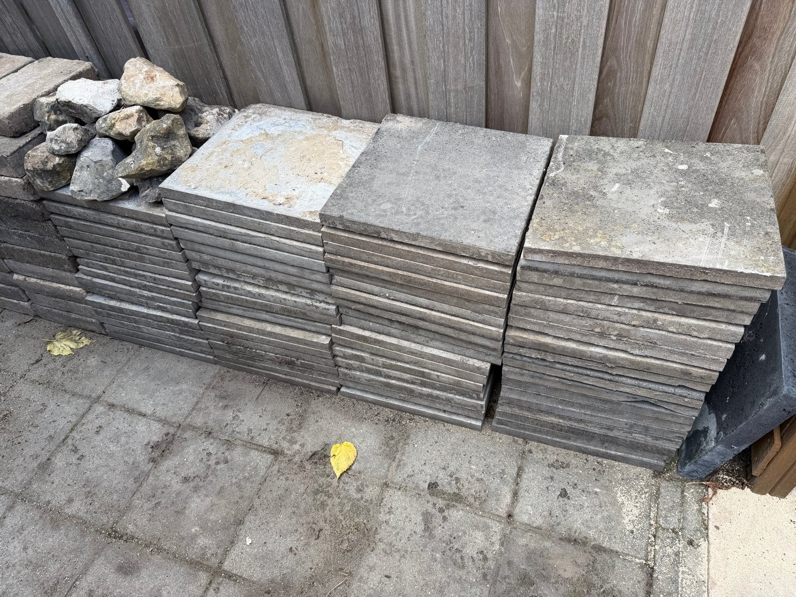 Gebruikte terrastegels (blue stone) 40x40x3cm, Ophalen, Gebruikt, 10 m² of meer, Beton