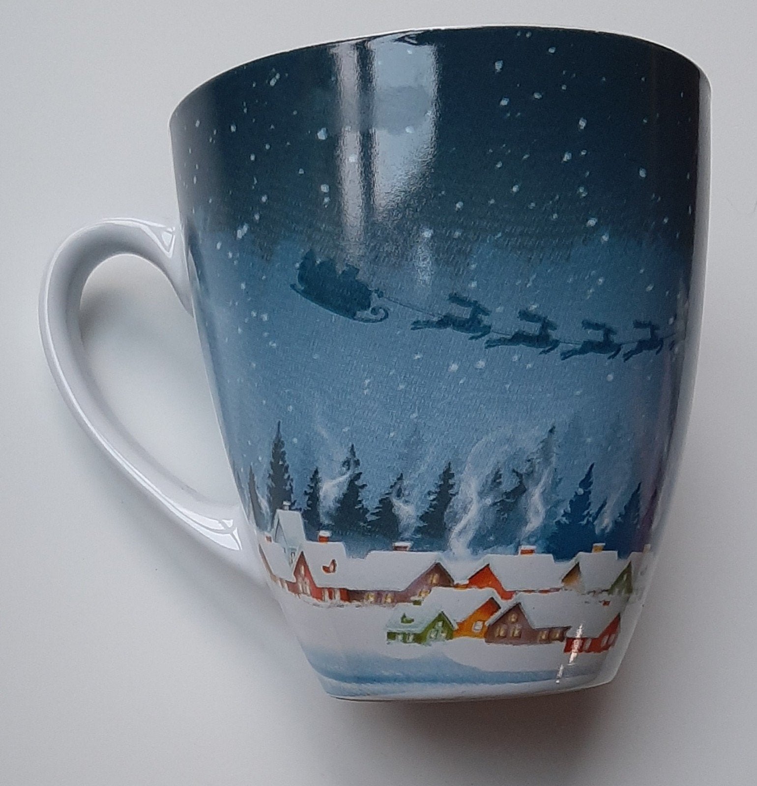 grote (kerst) mok., Ophalen of Verzenden, Zo goed als nieuw, Overige stijlen, Kop(pen) en/of Schotel(s)
