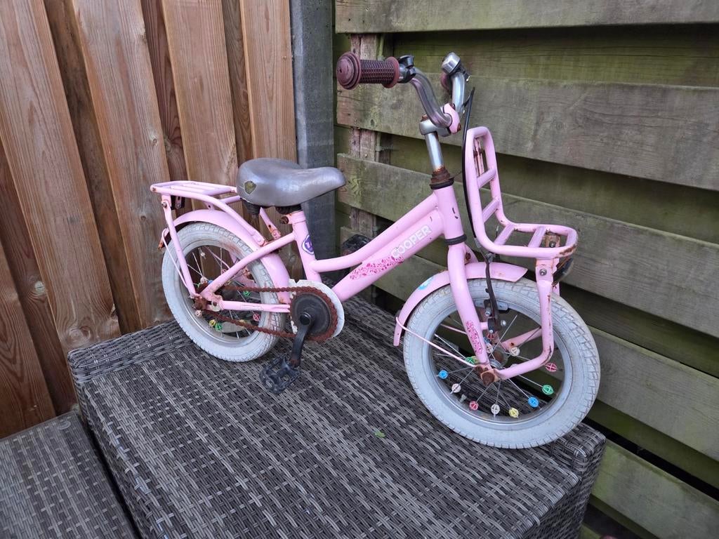 Cooper meisjesfiets 14 inch (event. met zijwieltjes), Ophalen, Terugtraprem, Zijwieltjes, Gebruikt