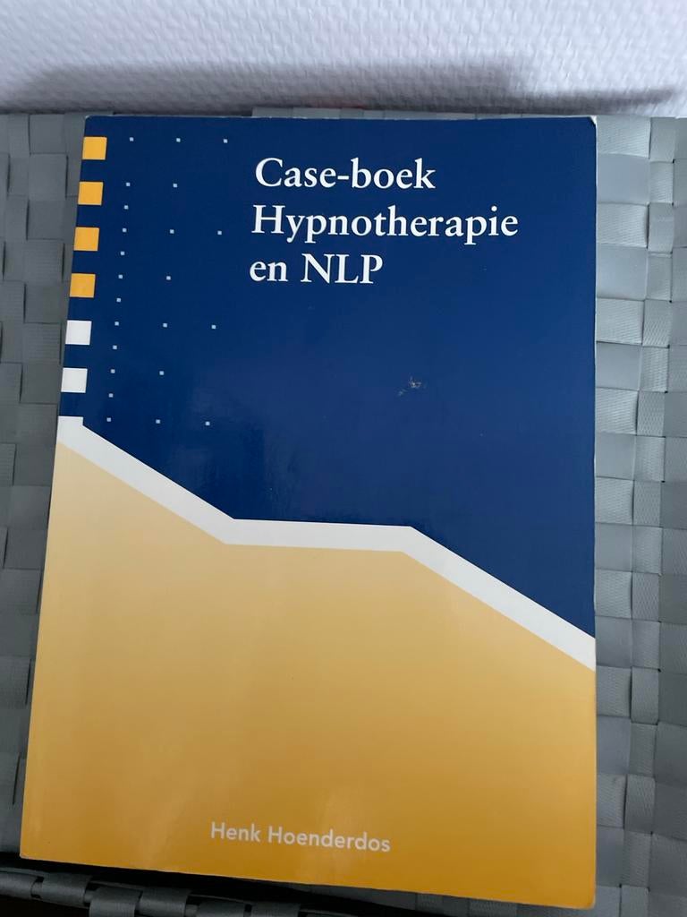 Case-boek Hypnotherapie en NLP - Henk Hoenderdos, Ophalen of Verzenden, Zo goed als nieuw, Overige onderwerpen