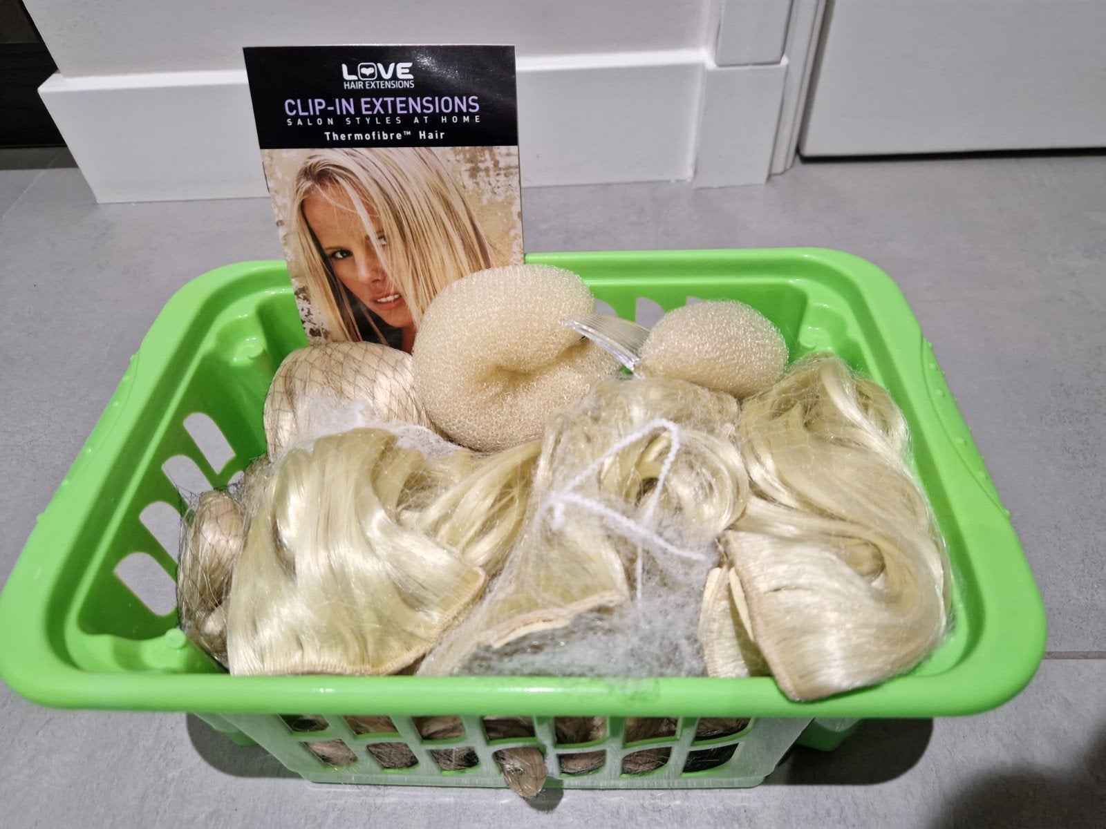 Blonde Clip-in Extensions Set met Accessoires en Mandje, Sieraden, Tassen en Uiterlijk, Uiterlijk | Haarverzorging, Ophalen