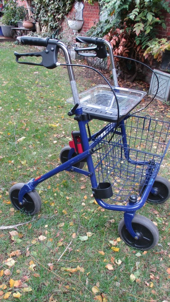 Rollator Thuasne Quatro, Ophalen, Opvouwbaar, Gebruikt