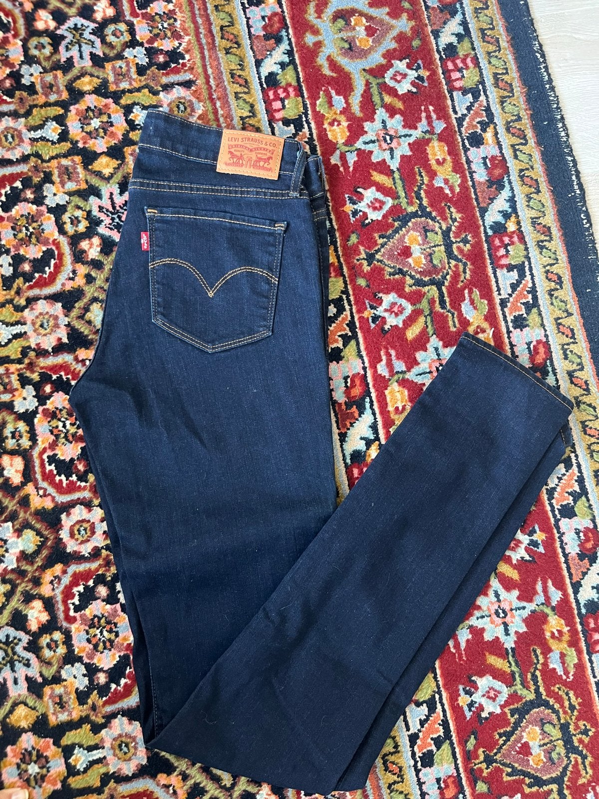 Levi's 711 Skinny Jeans - W28 - Zo goed als nieuw, Kleding | Dames, Ophalen of Verzenden, Zo goed als nieuw, Blauw, W28 - W29 (confectie 36)