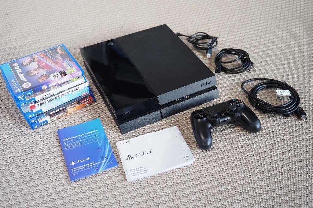 Sony PS4 500GB met diverse games en 1 controller - netjes, Online, Gebruikt, Overige genres, 1 speler
