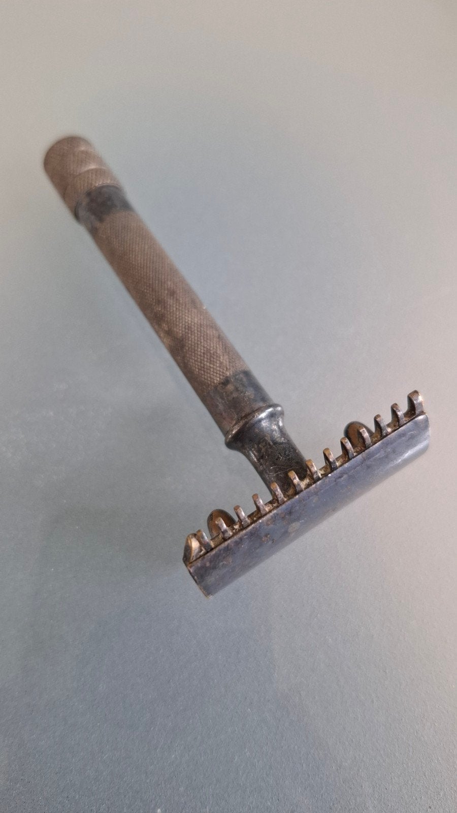 Karakteristieke Vintage Gillette Safety Razor – USA 1958, Ophalen of Verzenden, Gebruikt, Gehele gezicht, Verzorging