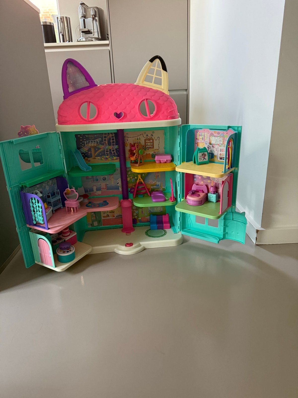 Gabby's Poppenhuis - Groot Speelhuis met Accessoires, Ophalen, Zo goed als nieuw, Meisje