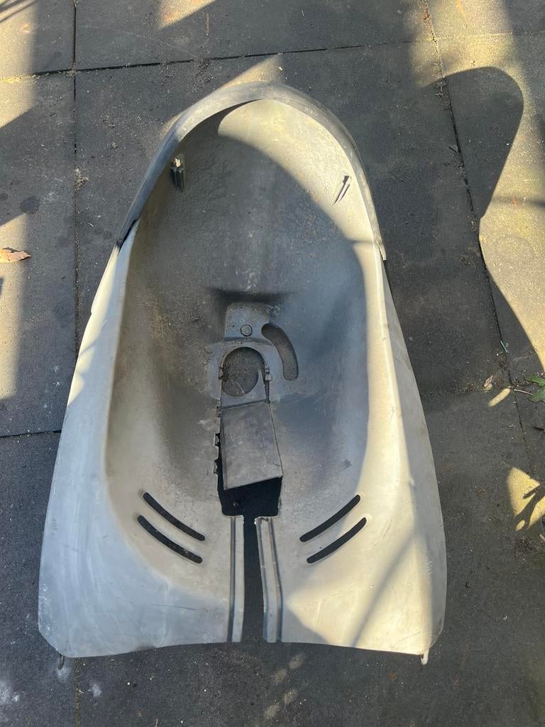 Honda Vision spatbord voor, Fietsen en Brommers, Brommeronderdelen | Scooters, Ophalen of Verzenden, Gebruikt, Kap, Honda