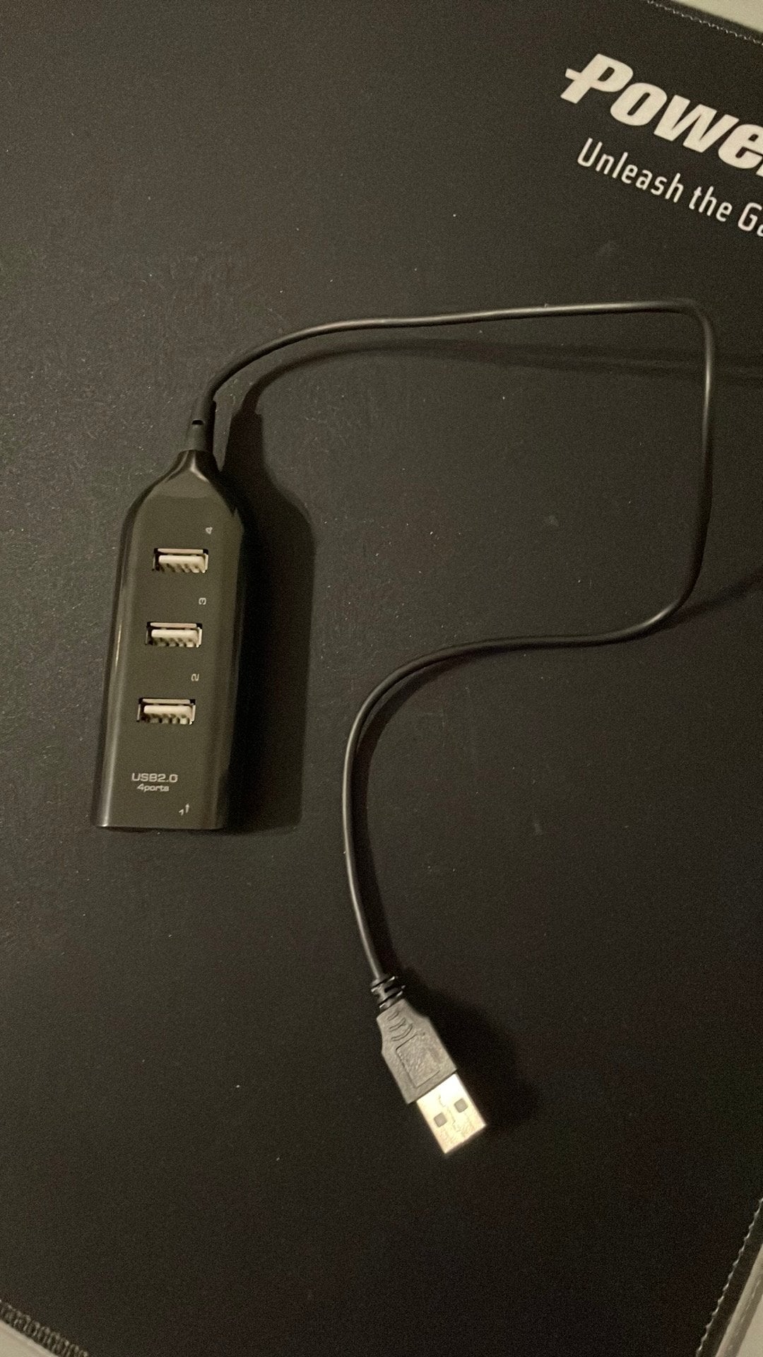 USB A Hub, Computers en Software, Dockingstations, Ophalen of Verzenden, Zo goed als nieuw, USB-hub