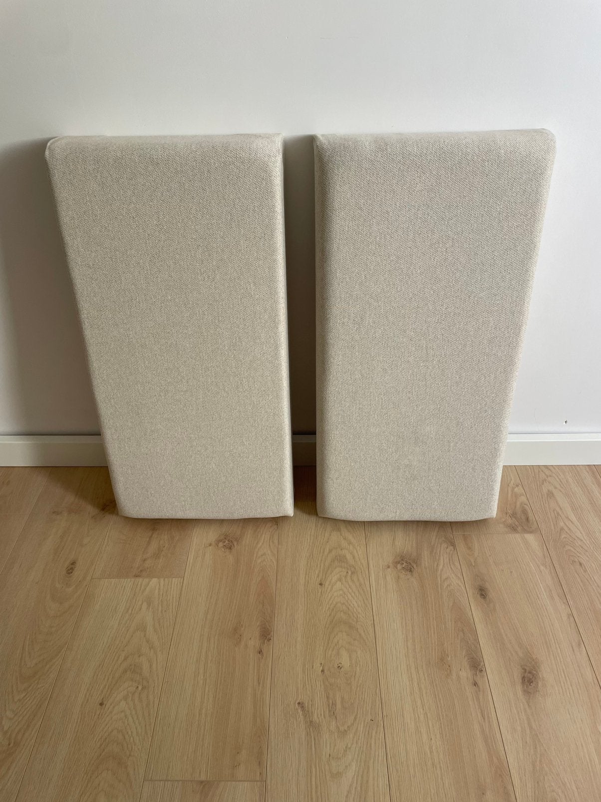 2 nieuwe grote gestoffeerde zitkussens beige, Ophalen, Beige, Nieuw, Rechthoekig