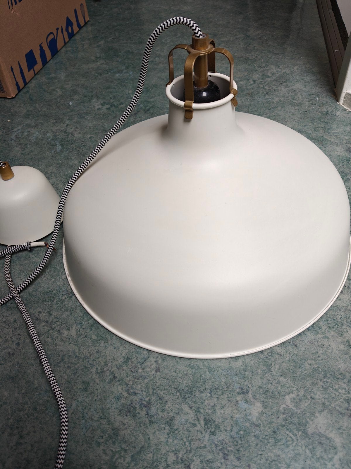 IKEA RANARP Hanglamp (Grote variant - Ø 38 cm) - Ecru / Goud, Ophalen