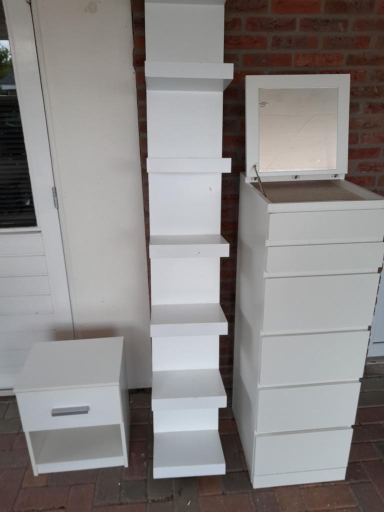 Witte ikea kasten set., Ophalen, Gebruikt