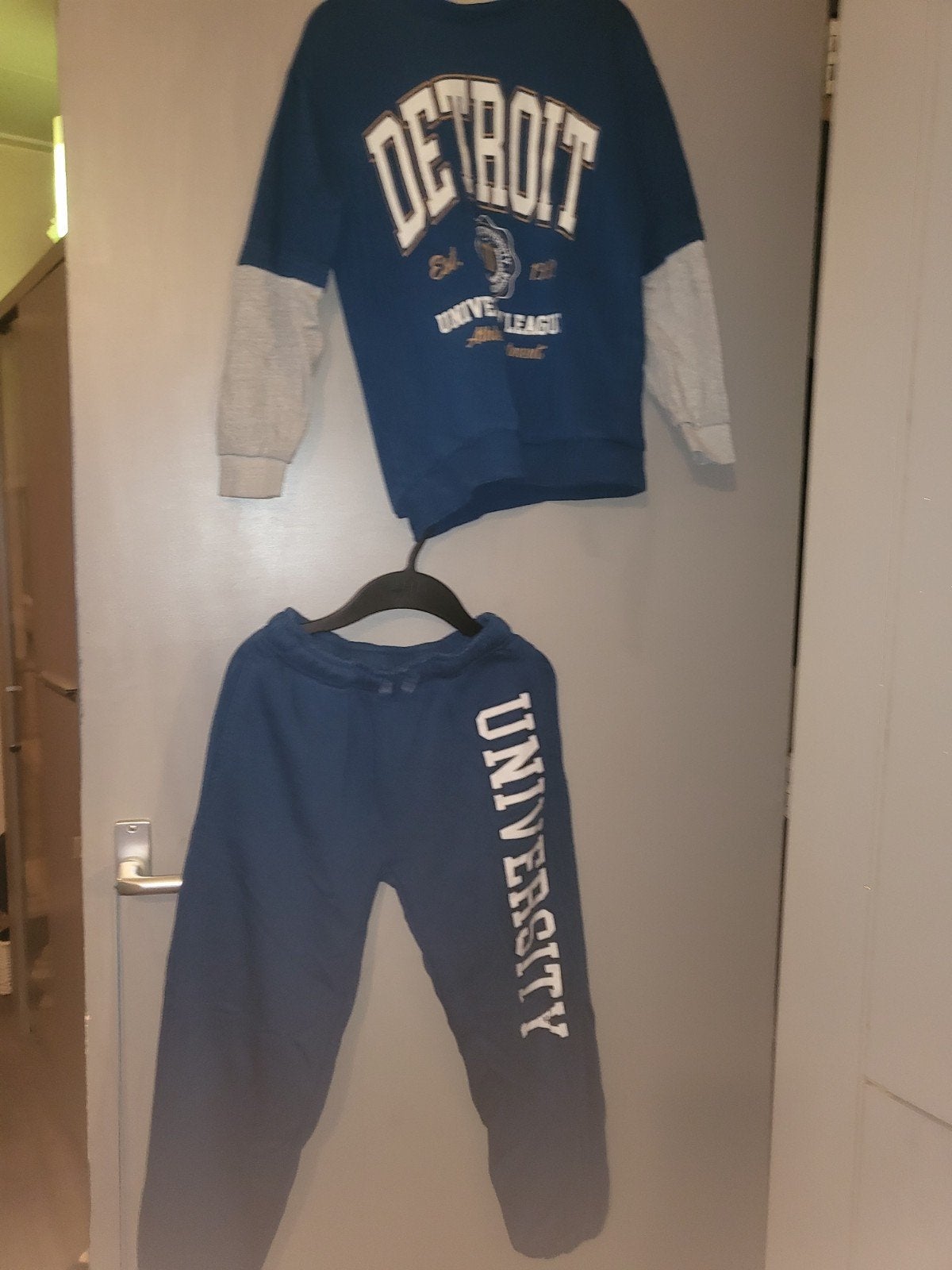 H&M Detroit University Set Jongens Maat 134/140, Gebruikt, H&M, Ophalen of Verzenden, Setje