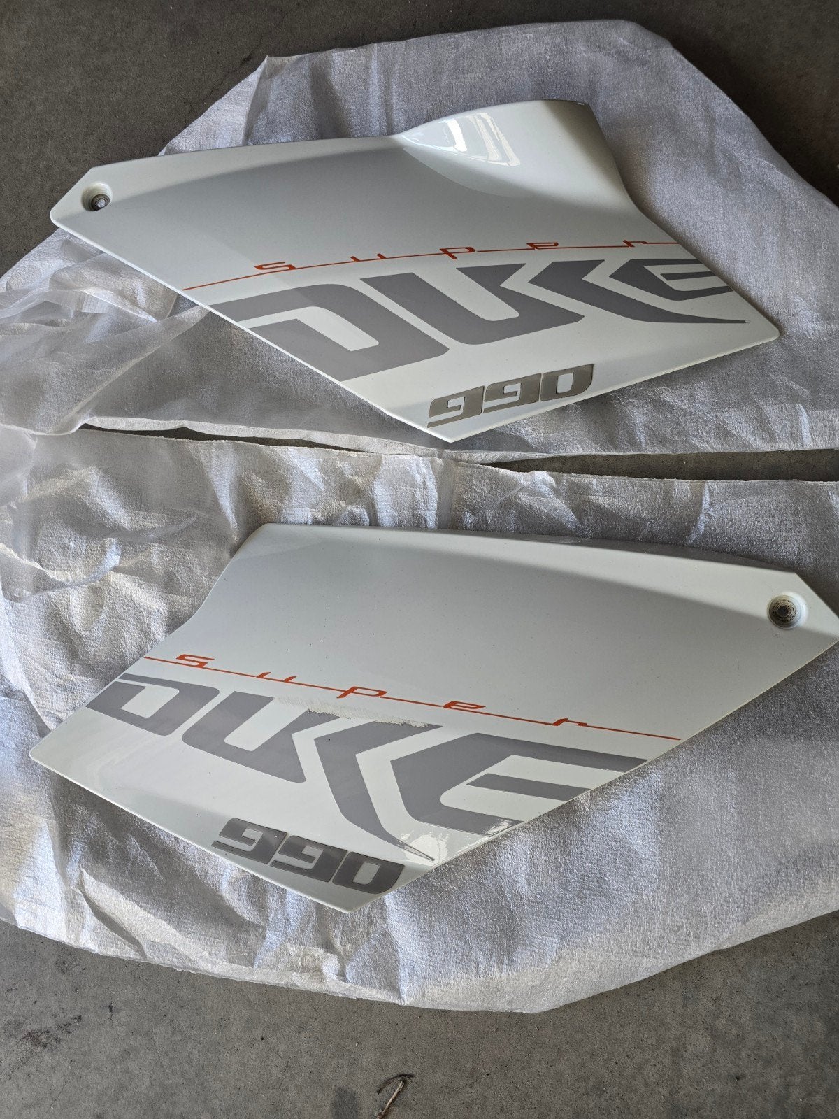 Zijkappenset KTM Duke 990 - Lichte schade aan één zijde, Motoren, Ophalen of Verzenden
