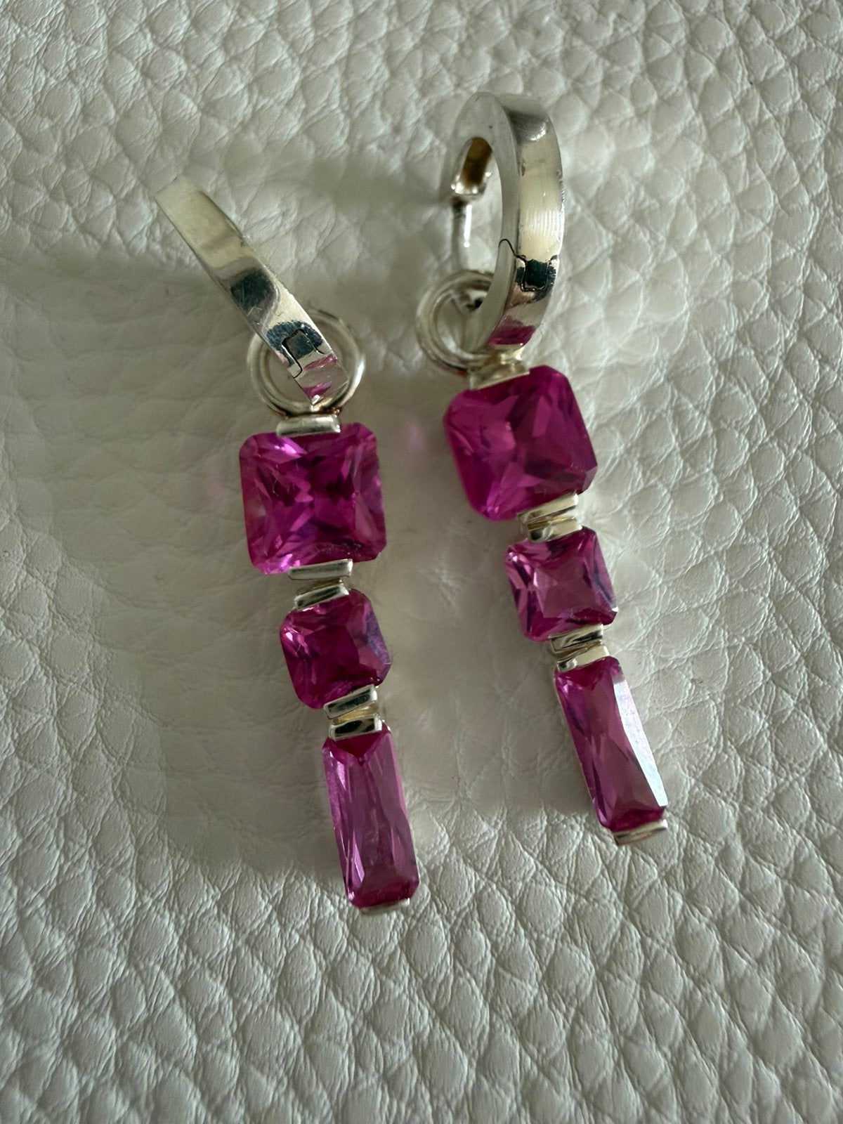 H185/Zilveren THOMAS SABO prachtige oorbellen Roze, Gebruikt, Verzenden, X, Roze