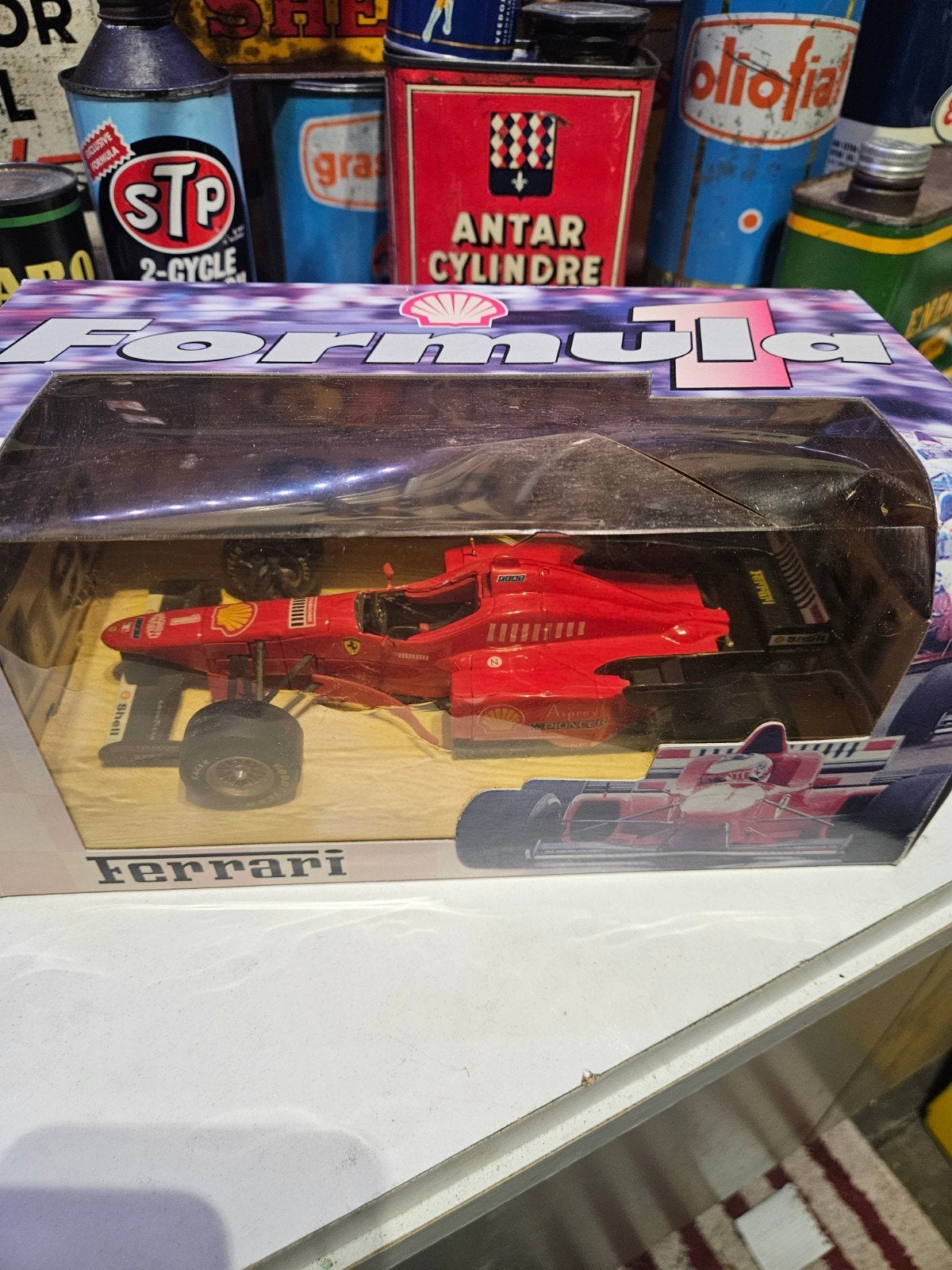 Ferrari F1 modelauto Shell Formula 1 Maisto 1:24, Ophalen of Verzenden, Groter dan 1:32, Auto