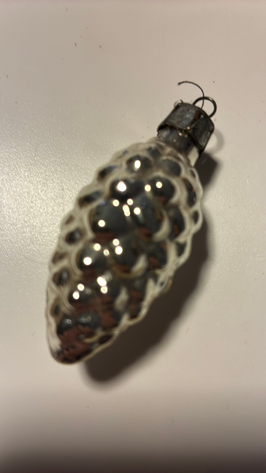 Vintage antieke kerstbal, dennenappel zilver feathertree, Ophalen of Verzenden, Zo goed als nieuw