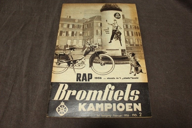 Blad Bromfiets Kampioen februari 1956 oa. verzorging Puch, Ophalen of Verzenden, Gebruikt