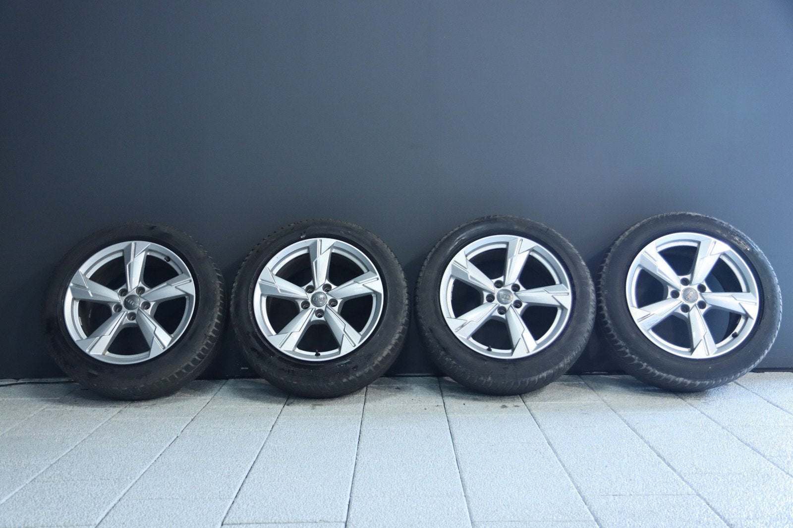 Originele Audi A6 Winterset - 18 inch velgen met banden, Ophalen, 18 inch, Gebruikt, Banden en Velgen