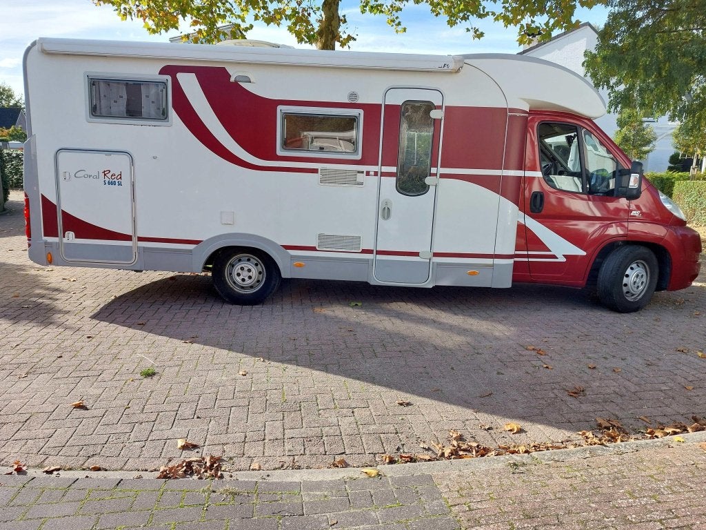 Adria Coral S (1025741), Handgeschakeld, Tot en met 3, Particulier, Adria